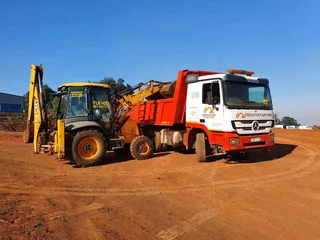 EXECUTIVE PLANT HIRE