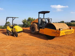 EXECUTIVE PLANT HIRE