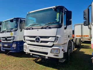 Mercedes Benz Actros 2541 Rigid 6x2 with lifting axel