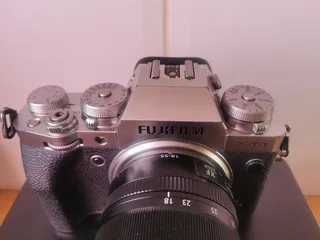 Fujifilm X-T4 Mirrorless Camera Bundle