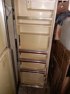 Fridge double door signature brand frost less r2999