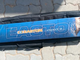 Easten carbon 240 arrows 44 inc heads incl brand new 12 set