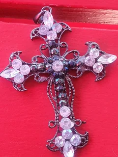 Christian crucifix cross pendants