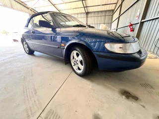 Saab convertible 900 turbo