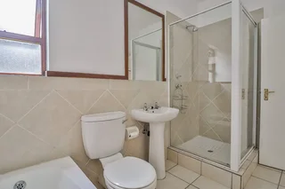 Townhouse - Ad posted by Chris Kyprianides