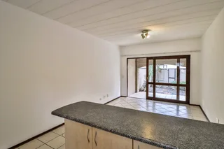 Townhouse - Ad posted by Chris Kyprianides