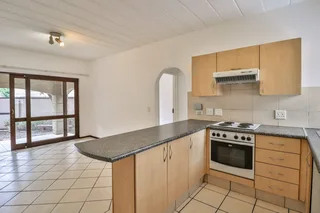 Townhouse - Ad posted by Chris Kyprianides