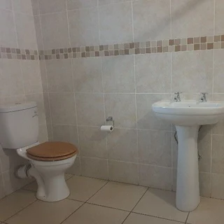 1 Bedroom Flat in Kilner Park