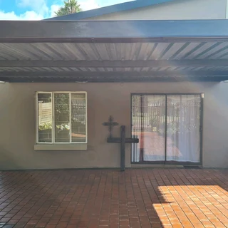 1 Bedroom Flat in Kilner Park