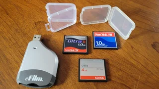 Digital Camera Nikon D70 Pro with 18/50 &amp; 70/300 lenses &amp; External Flash