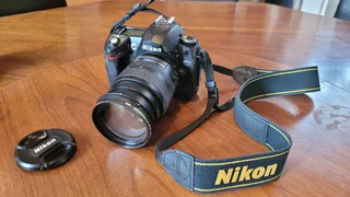 Digital Camera Nikon D70 Pro with 18/50 & 70/300 lenses & External Flash