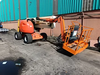 JLG Boom Lift