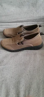 Men's casual shoes