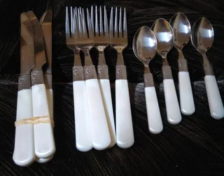 Cutlery Sets (brand new)