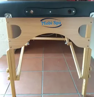 Massage Table/Bed