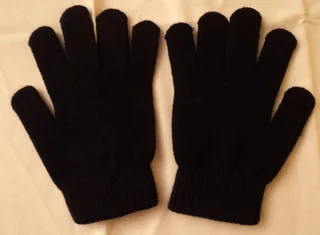 Women&#39;s Gloves (Brand New and Used)