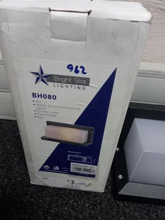 Bright star lighting BH080 18W outdoor bulk head