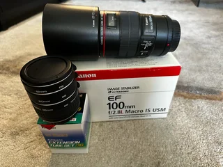 Canon EF 100mm 1:2.8 L IS USM