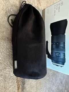 Tamron SP 150-600mm f/5-6.3 Di VC USD G2 Lens with Manfrotto monopod and Windbag pro