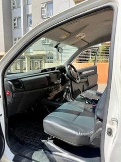 2023 Toyota Hilux Single Cab R295 000