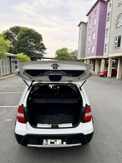 2012 Nissan Livina Hatchback R69 900