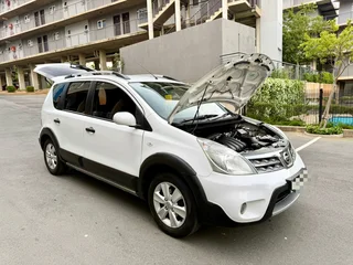 2012 Nissan Livina Hatchback R69 900