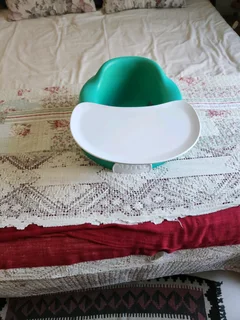 Bumboo baby feeding chair R300