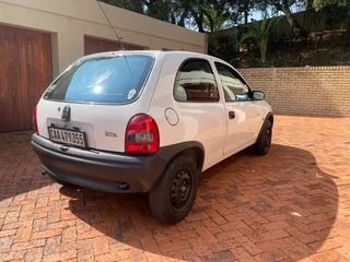 2004 Opel Corsa lite 1.4