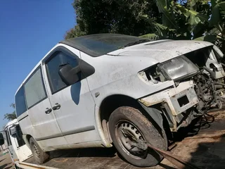 Mercedes Vito stripping for spares
