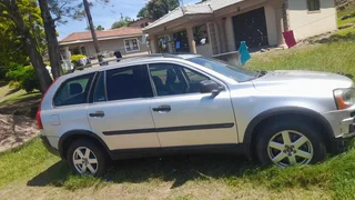Volvo xc90 2lt petrol awd stripping for spares