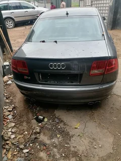 Audi s8 v10 5.2lt auto stripping for spares.