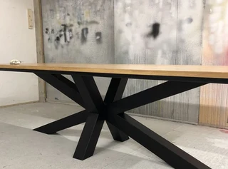 Elegant Custom Dining Tables