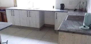 Room to let inside a secured house in Goodwood . Deposit Required R4,500