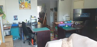 Semi-detached  house to rent