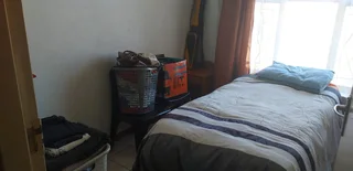 Semi-detached  house to rent