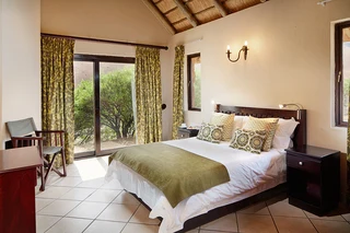 Own a share in a 10 Sleeper Lodge in Doornkop Fish &amp; Wildlife Reserve