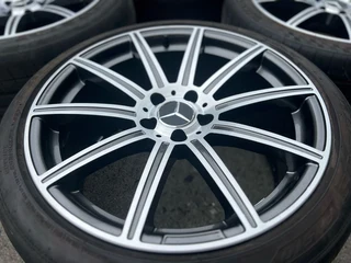 Set of 4x 19” Original Mercedes Benz Rims