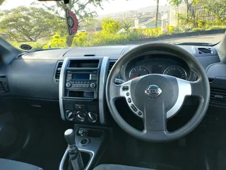 2014 Nissan X-trail SUV