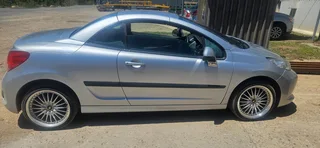 2006 Peugeot 207 1.6CC  Convertible