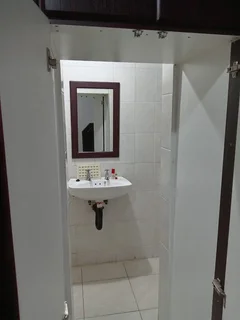 Outbuilding in Arena park Chatsworth for Rent