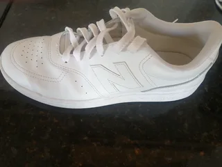 New balance sneakers original