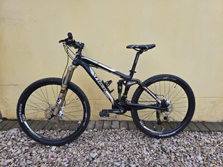 Trek Full Suspension Ladies Mtb