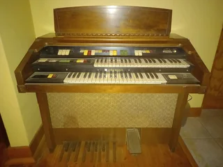 Hammond Organ