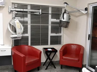 Long established salon in need of a ethnic hair &amp; nail technician