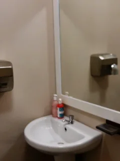 Long established salon in need of a ethnic hair &amp; nail technician