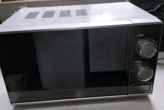 Microwave - Ad posted by candice