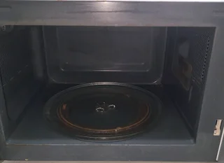 Microwave - Ad posted by candice