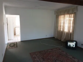 2 Bedroom Granny Flat on shared property to rent- Inchanga