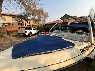 2150 Panache with 225 HPDi V-Max only 114 hrs