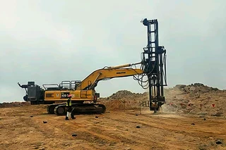 Komatsu PC400-7 Drill Rig